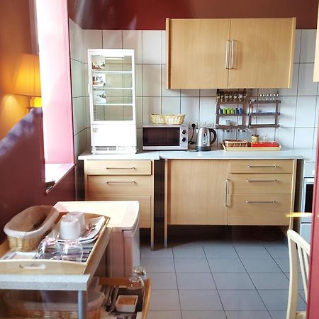 Le Prana -Maison Et Chambres D'Hotes, Wellness Et Centre De Soins Rozérieulles Esterno foto